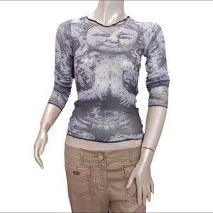 Y2K Sheer Buddha Moon Long Sleeve Top 
size xs-m
Black and white graphic mesh to
